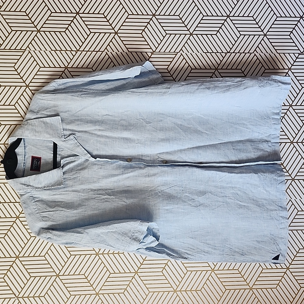 UNTUCKit Sky Blue Linen Shirt